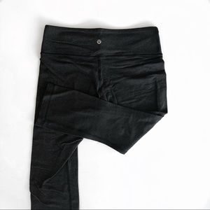Lululemon Black Cropped Leggings